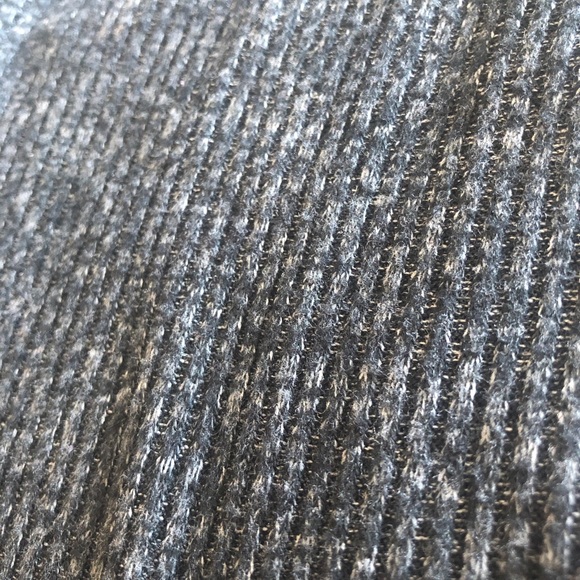 Knit bodycon skirt - Picture 3 of 4